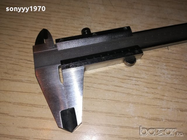 шублер-24см-метален-внос швеицария, снимка 2 - Измервателни инструменти - 20719972