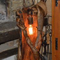Уникална дървена лампа тип „Винтидж“-2, снимка 5 - Настолни лампи - 18073082