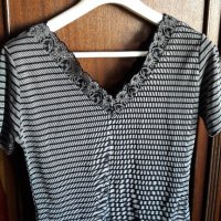 Дамска блуза с черно дантелено бие, снимка 2 - Тениски - 18967644