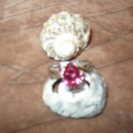 Пръстен сребърно покритие с червен кристал, снимка 4 - Пръстени - 17626536