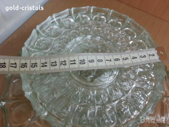 Кристални чинии и една голяма , снимка 9 - Антикварни и старинни предмети - 22325172