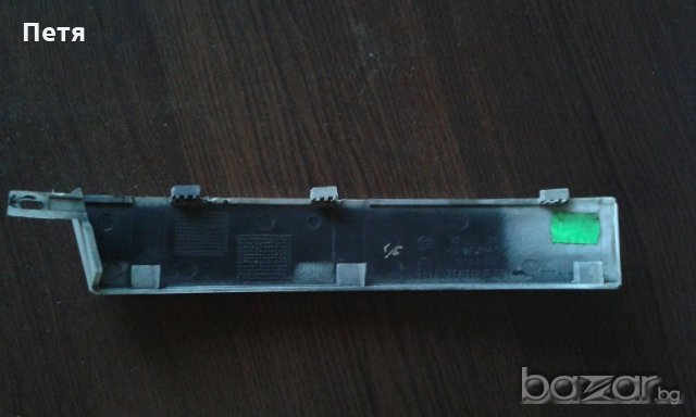 Лайсна под заден стоп, снимка 2 - Части - 18457902