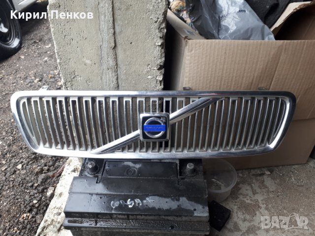 предна решетка за Волво V70, снимка 3 - Части - 24948907