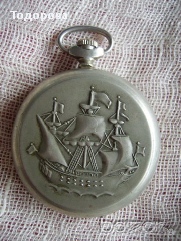 Продавам джобен часовник Молния с кораб-перфектна, снимка 2 - Антикварни и старинни предмети - 11556350