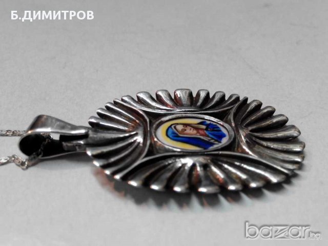 Стар сребърен медалион с емайл, снимка 3 - Антикварни и старинни предмети - 13497499