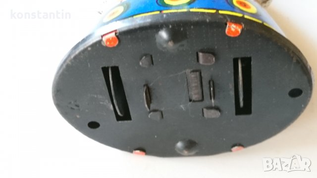 ТЕНЕКИЕНА МЕХАНИЧНА КУКЛА СССР, снимка 3 - Колекции - 25423926