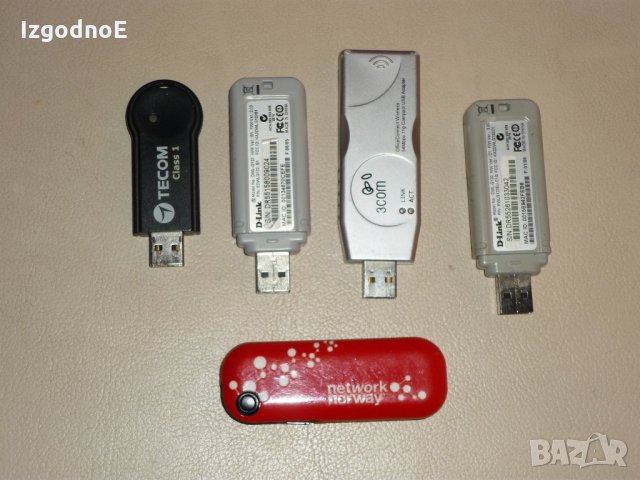 D-Link Wireless USB , снимка 1 - Рутери - 22657960
