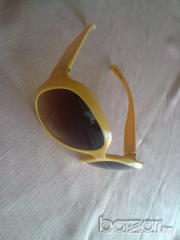 унисекс очила H&M, снимка 4 - Слънчеви и диоптрични очила - 7551962