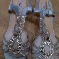 Нови Дамски обувки, снимка 2 - Дамски елегантни обувки - 22522876