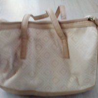 Дамска чанта на Caprisa, снимка 2 - Чанти - 22655127