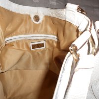 Дамска оригинална чанта Versace , снимка 10 - Чанти - 21157806