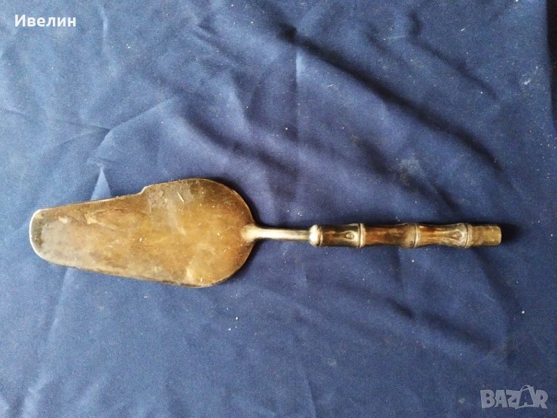 посребрена метална лопатка за торта, снимка 1