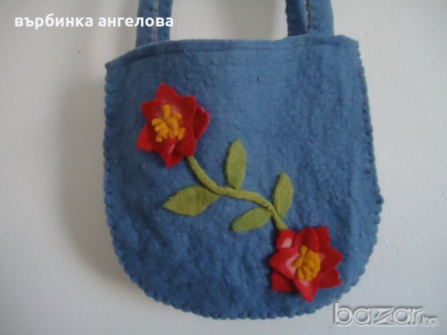 Ръчно апликирана чанта от пресована вълна, снимка 4 - Чанти - 20339703