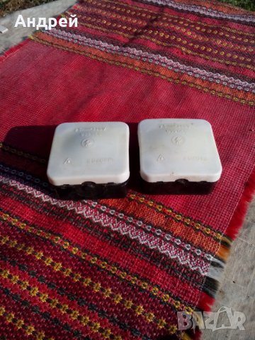 Стара разклонителна кутия