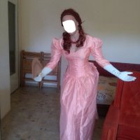 Бална рокля във викториански стил в коралов цвят, снимка 2 - Рокли - 11690435