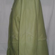 Дамско зелено манто с декорация от бродерии / естествена кожа / голям размер , снимка 3 - Палта, манта - 17282190