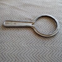 Стар инструмент,ключ за сваляне на маслени филтри, снимка 4 - Антикварни и старинни предмети - 25441514
