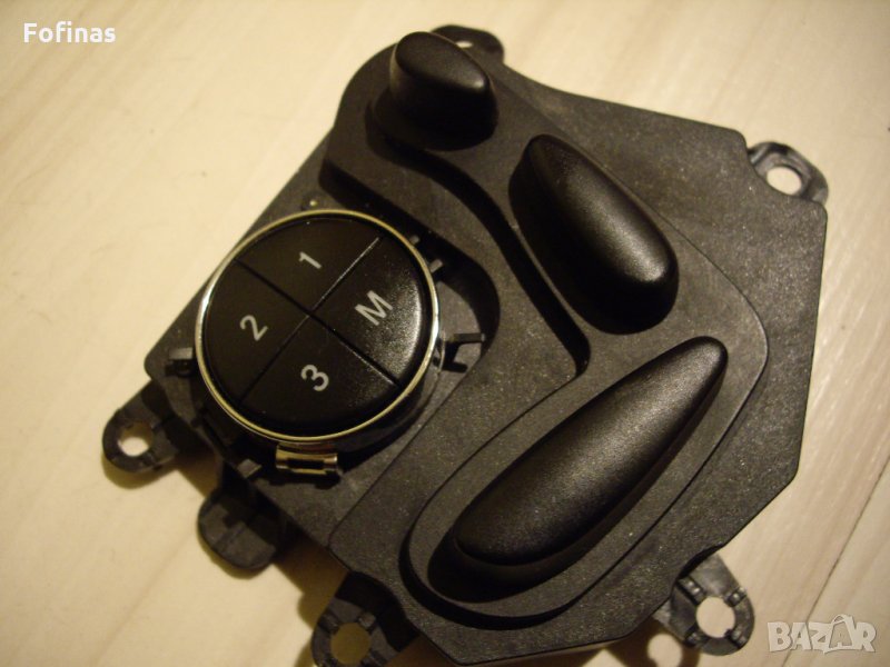 Бутони ,копчета за управелние на седалката за Mercedes-Benz E-Class - 2118207810, снимка 1