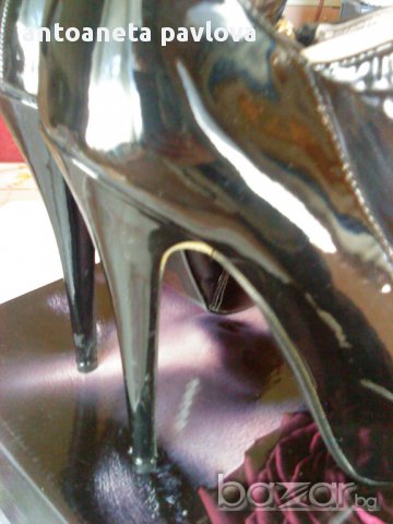 черни лачени обувки , снимка 2 - Дамски ежедневни обувки - 11528811
