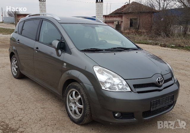Toyota Corolla Verso 2.2 DCAT на части Тойота Корола Версо на части , снимка 4 - Автомобили и джипове - 24696949