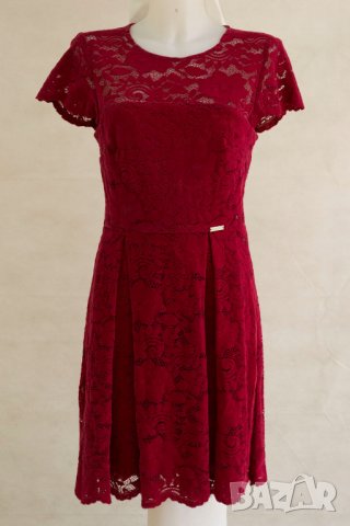 Дантелена рокля в цвят бордо марка La`Aurora, снимка 2 - Рокли - 22367792