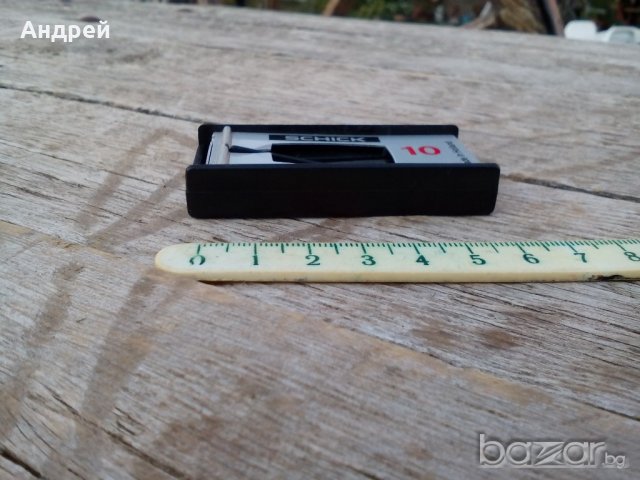 Кутия от ножчета за бръснене SCHICK, снимка 4 - Антикварни и старинни предмети - 19231063