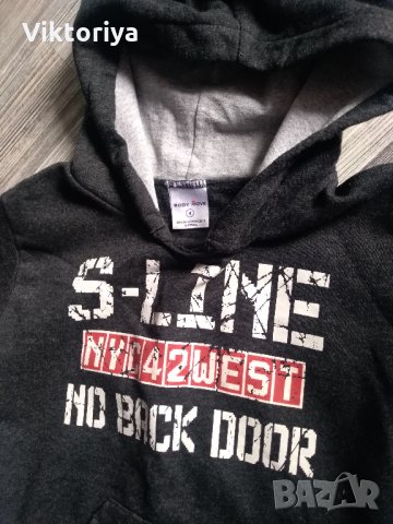 Детски суичер, снимка 2 - Детски анцузи и суичери - 24488219