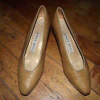 Linea Recci 37 елегантни дамски бежови обувки телесен цвят с ток естествена кожа, снимка 2 - Дамски елегантни обувки - 20560778