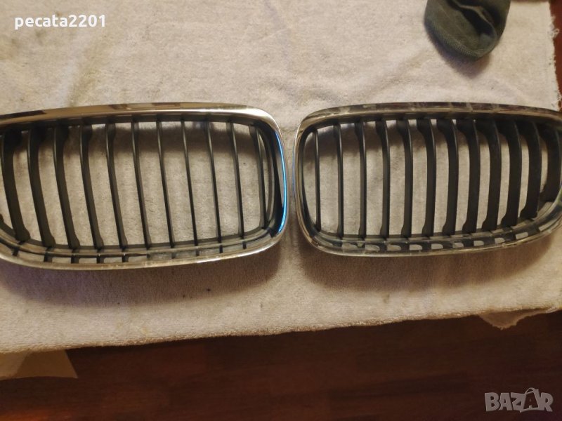 Продавам - оригинални решетки (бъбреци) за БМВ Е90, снимка 1