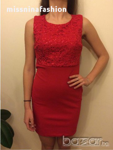 червена рокля с ефектен гръб, снимка 2 - Рокли - 13167568