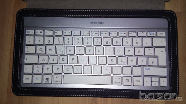 Kожен калъф с bluetooth клавиатура MEDION за таблет 10'' -Нови!, снимка 16 - Таблети - 18109976