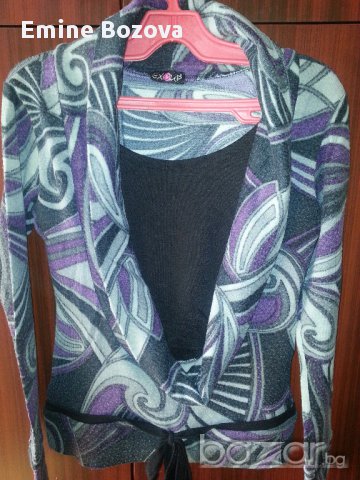  зимни блузки различни модели и цени, снимка 9 - Блузи с дълъг ръкав и пуловери - 13081873
