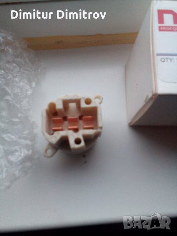 работеща букса за контактен ключ на nissan x-trail дизел 114кс, снимка 2 - Части - 23748707