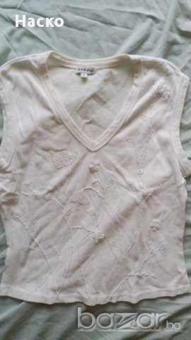 queen, лятна бяла дамска тениска - 5лв за двете, снимка 1