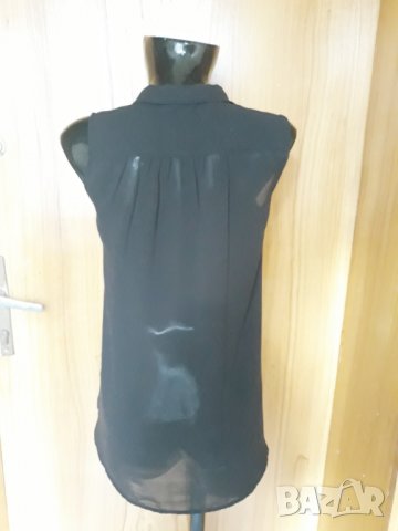 Черен потник тип риза от шифон H&M С/М, снимка 3 - Потници - 25645862