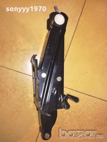 volkswagen-нов оригинален крик-внос швеицария, снимка 9 - Аксесоари и консумативи - 20126838