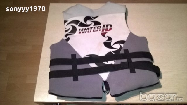 жилетка за джет-внос швеицария, снимка 4 - Спортна екипировка - 18887012