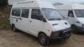 Бус RENAULT Trafic 2.1Д на части , снимка 2