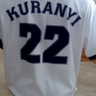 Оригинална фанелка на немския национален отбор Кевин Кураний , снимка 2 - Спортни дрехи, екипи - 11066803
