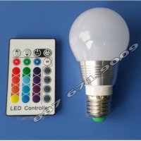 LED Цветна RGB Крушка с дистанционно, ЛЕД лампа E27 с смяна на цветове , снимка 3 - Лед осветление - 23312094