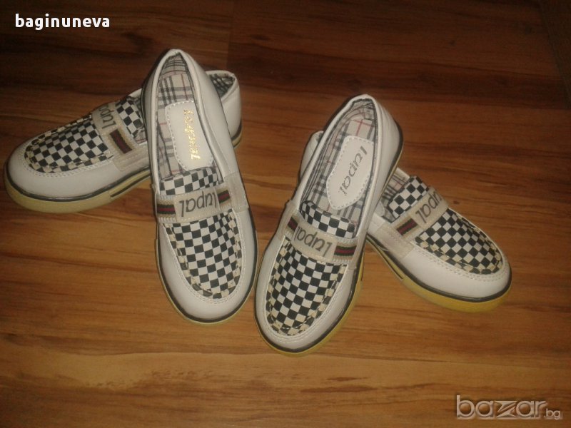 Нови детски бели кожени мокасини - 29 и 30 номер , снимка 1