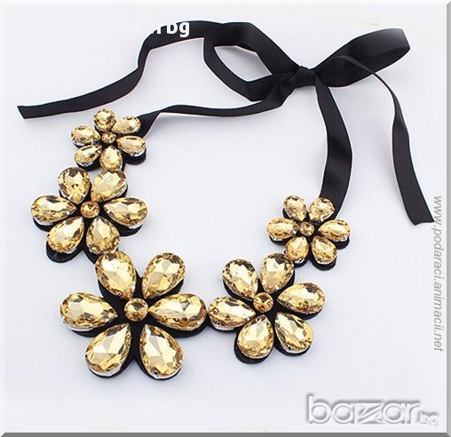 КОЛИЕ С ВАРИАНТИ - ЕДРИ КРИСТАЛНИ ЦВЕТЯ, снимка 1