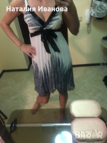 Рокля с плисе и регулиращи се презрамки, снимка 2 - Рокли - 25865272