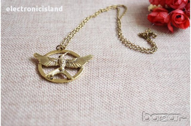 Колие от филма Игрите на глада 3 Сойка присмехулка Hunger Games Mockingjay,цвят старо злато и злато, снимка 5 - Колиета, медальони, синджири - 10071806