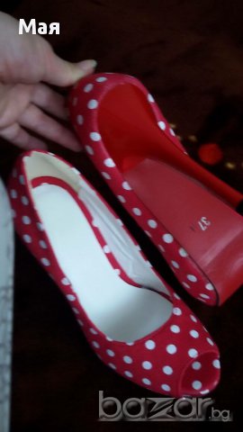 Дамски обувки на точки, снимка 2 - Дамски обувки на ток - 14937305