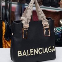 Дамска чанта Balenciaga код 215, снимка 1 - Чанти - 24620162