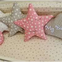 Декоративни възглавнички за бебешко легълце, снимка 1 - Спално бельо и завивки - 22926343