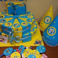 Картонена торта с Миньоните + украса за рожден ден с Миньони, снимка 3 - Декорация - 18994951