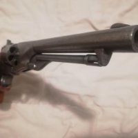 Рядък модел револвер Kolt 1860. Масивна, красива и рядка реплика на този каубойски револвер,пистолет, снимка 2 - Бойно оръжие - 21274568