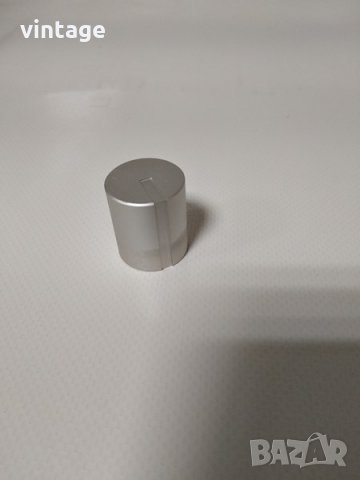 Врътки за потенциометри търся